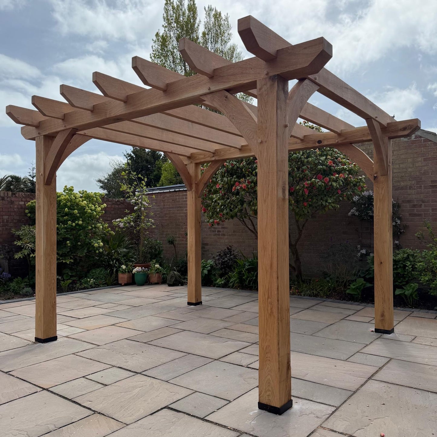 Solid Oak Timeless Pergola